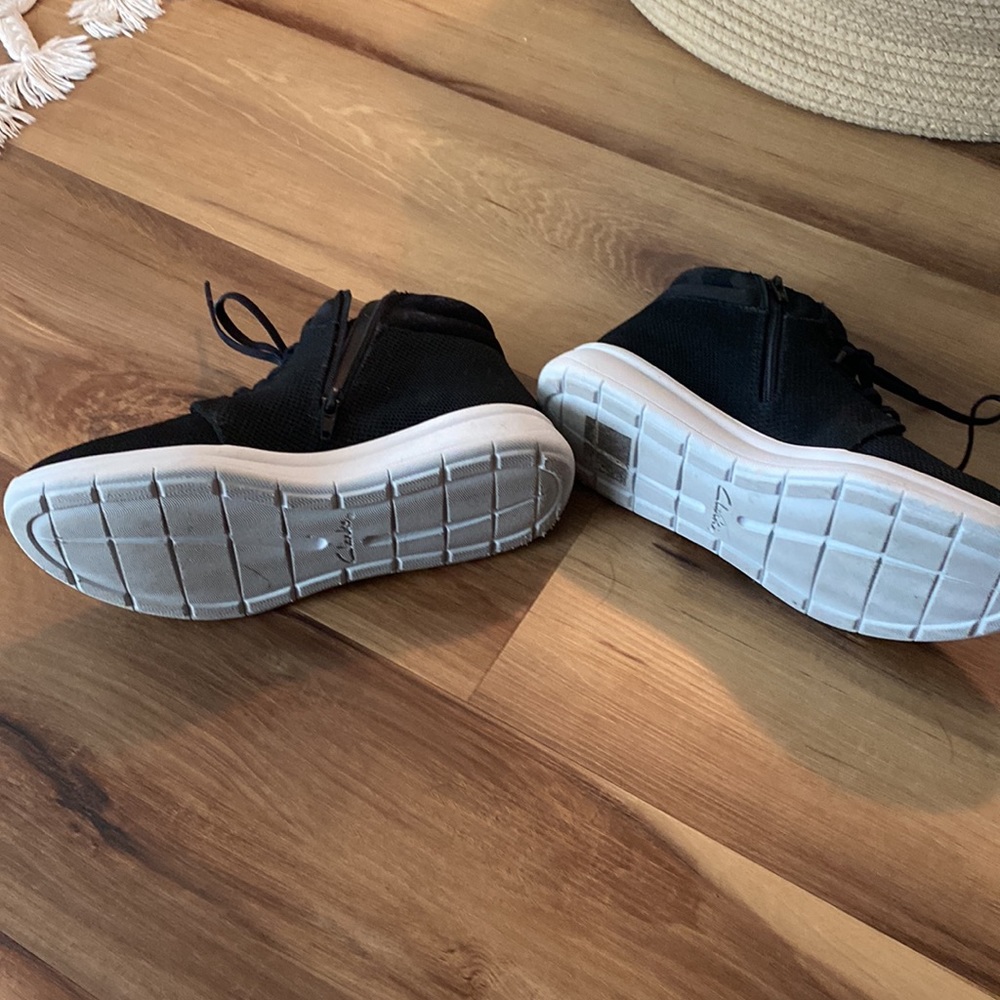 Clarks high top sneakers 6 1/2 - Picture 4 of 5